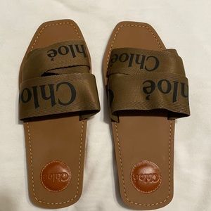 Size 39 Chloe Woody flat slides.